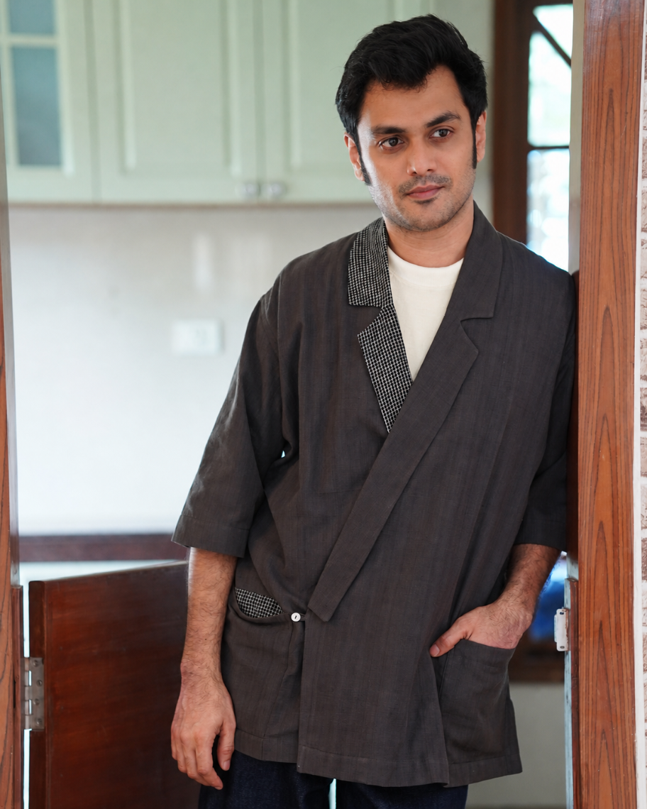 मलनाड White & Black Jacket